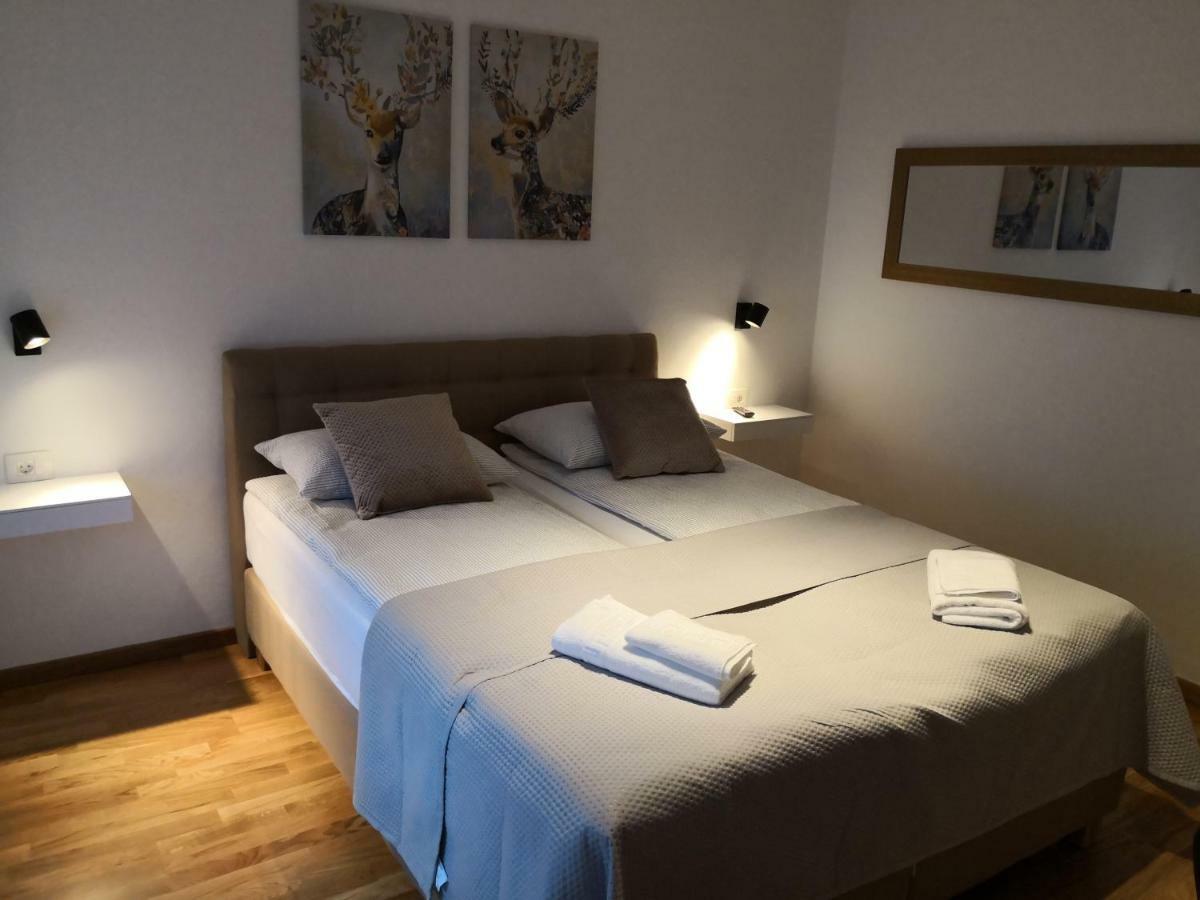 Accommodation Plitvice Korenica Ngoại thất bức ảnh