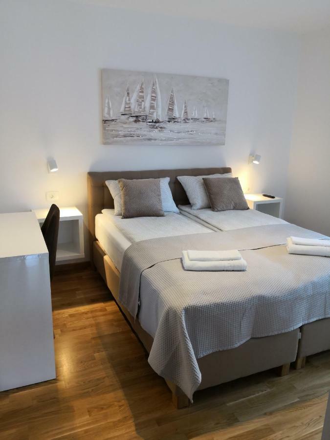 Accommodation Plitvice Korenica Ngoại thất bức ảnh