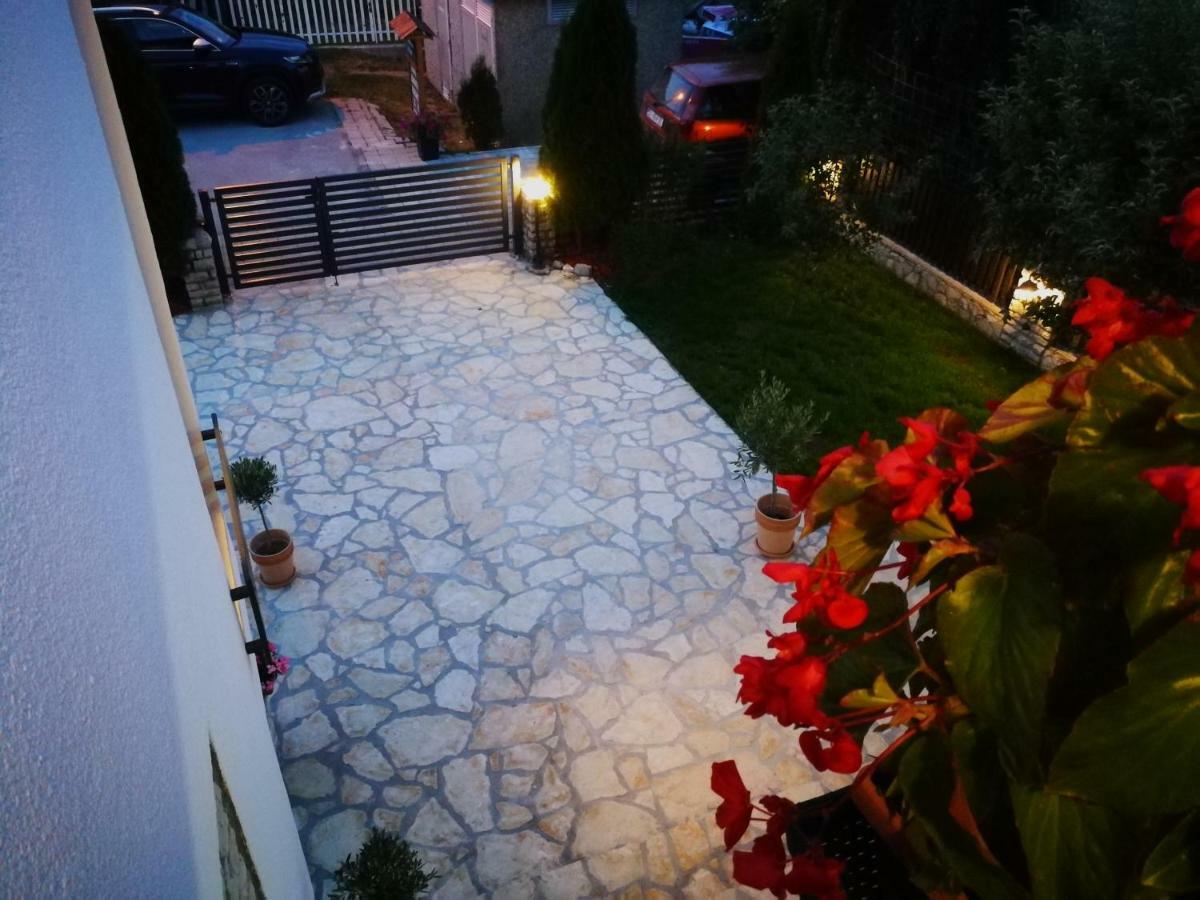 Accommodation Plitvice Korenica Ngoại thất bức ảnh